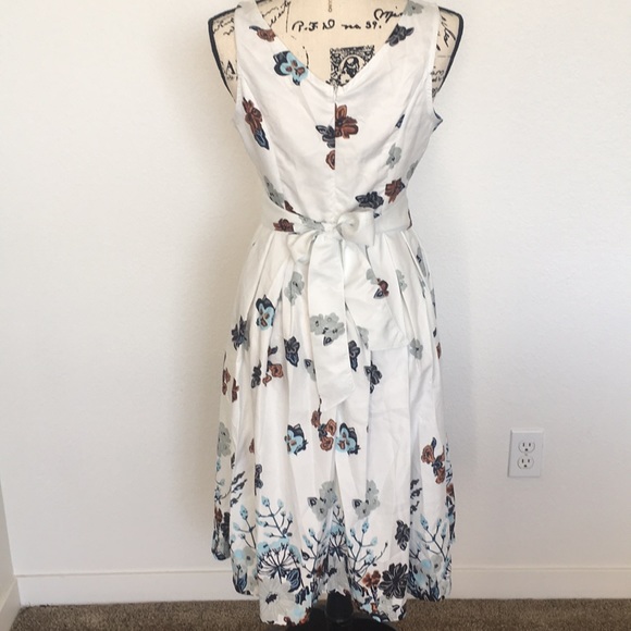 Floral sundress - Picture 5 of 5